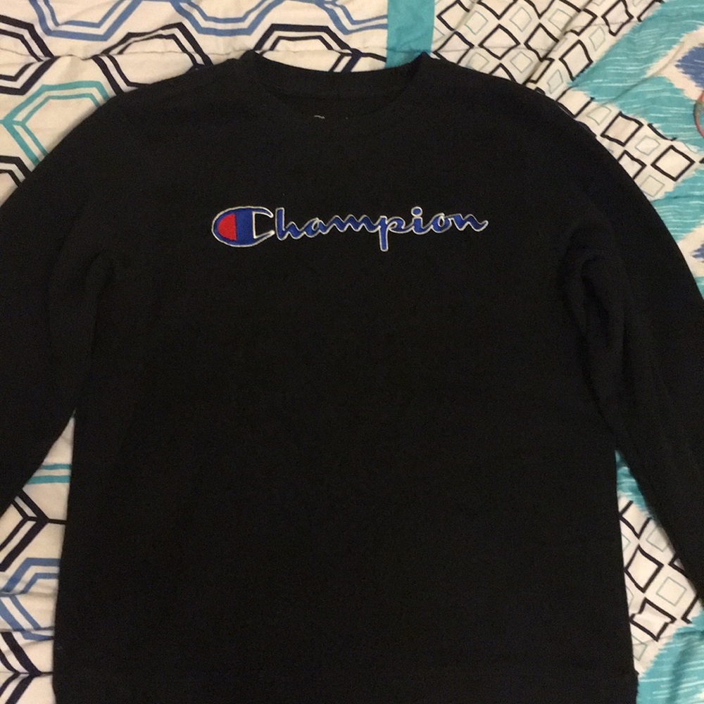 Black champion sweater